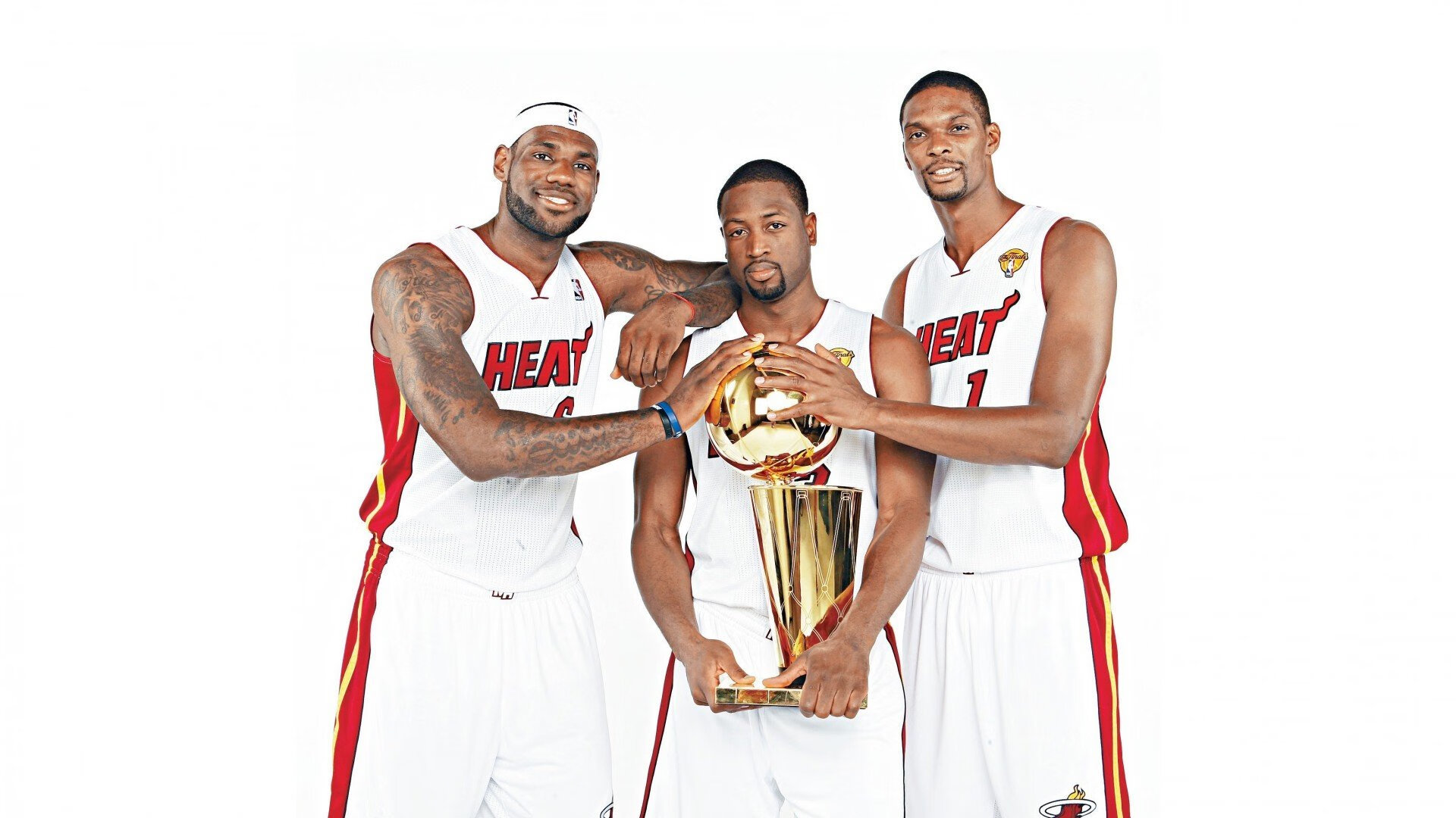 田径马拉松赛事吸引大量参赛者